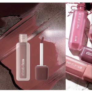 ♥️ About Face Paint it Matte Lip Color